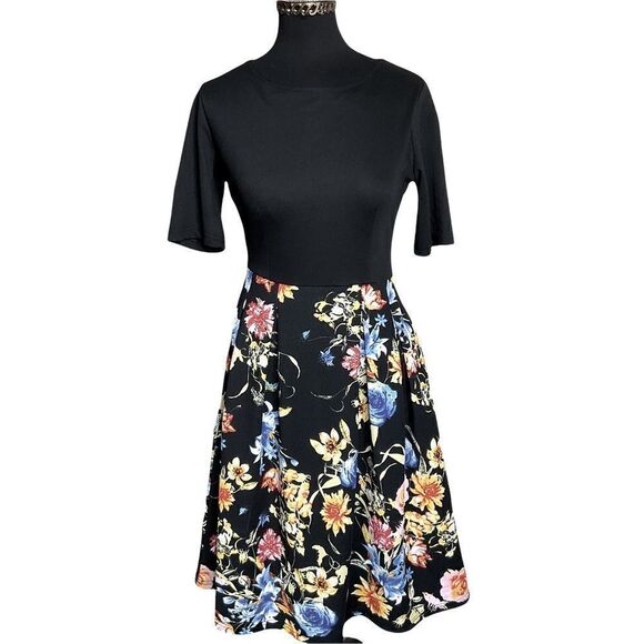 Oxiuli Women’s Dress Size S Fashion Fitted Waist Knit Black Floral - Picture 1 of 16